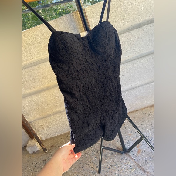 Forever 21 Exclusive Lace Jumpsuit.Size - M - Picture 4 of 11